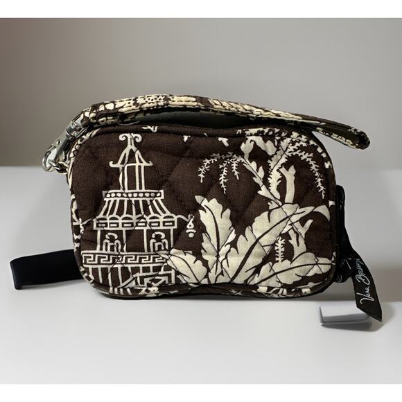 Vera Bradley Imperial Toile Wristlet Pre-Owned Retired Pattern - Picture 3 of 5